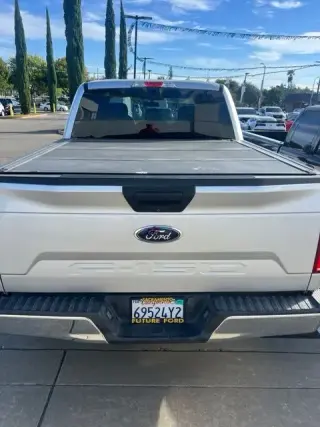 Ford F-150 2019 4x4 XLT 4dr SuperCrew 5.5 ft. SB