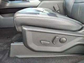 Ford F-150 2024 4x4 XLT 4dr SuperCrew 5.5 ft. SB