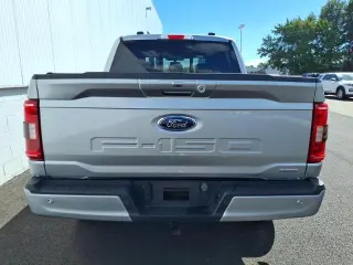 Ford F-150 2023 4x4 XLT 4dr SuperCrew 5.5 ft. SB