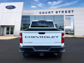 Chevrolet Silverado 2500HD 2021 4x4 Custom 4p Crew Cab SB