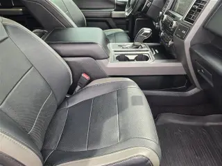 Ford F-150 2017 4x4 Raptor 4p SuperCrew 5.5 pies SB