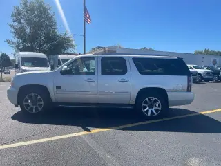 GMC Yukon XL 2012 AWD Denali XL 4dr SUV