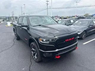 Ram 1500 2022 4x4 Limited 4p Crew Cab 5.6 ft. CB Camión