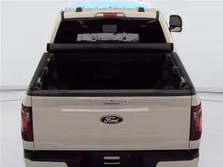 Ford F-150 2024 4x4 XLT 4dr SuperCrew 5.5 ft. SB