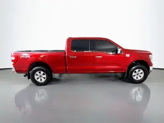 Ford F-150 2022 4x4 Lariat 4p SuperCab 5.5 ft. CB