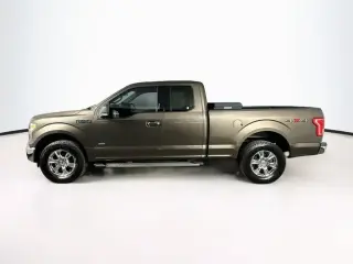 Ford F-150 2015 4x4 XLT 4dr SuperCab 6.5 ft. SB
