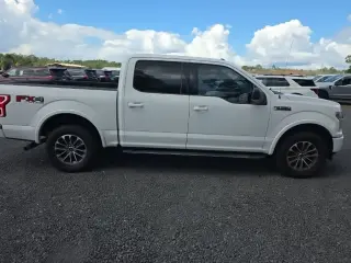 Ford F-150 2018 4x4 XLT 4p SuperCrew 5.5 ft. SB