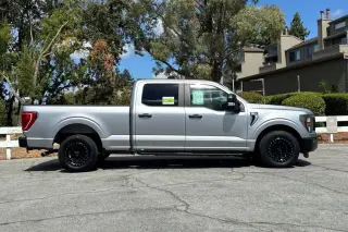 Ford F-150 2023 4x2 XL 4dr SuperCrew 5.5 ft. SB