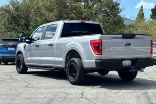 Ford F-150 2023 4x2 XL 4dr SuperCrew 5.5 ft. SB