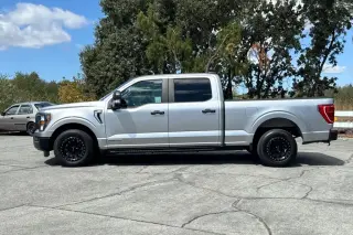 Ford F-150 2023 4x2 XL 4dr SuperCrew 5.5 ft. SB