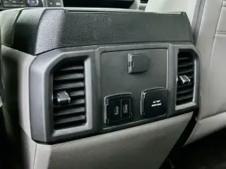 Ford F-150 2018 4x4 XLT 4dr SuperCrew 5.5 ft. SB