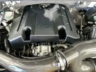 Ford F-150 2018 4x4 XLT 4dr SuperCrew 5.5 ft. SB