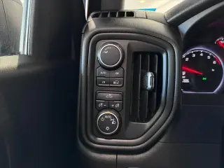 Chevrolet Silverado 1500 2021 4x4 Custom 4p Doble Cab 6.6 ft. SB