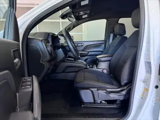 Chevrolet Colorado 2024 4x4 Trail Boss 4p Cab Tripla Cabina 5 ft. SB