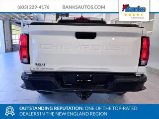 Chevrolet Colorado 2024 4x4 Trail Boss 4p Cab Tripla Cabina 5 ft. SB