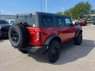 Ford Bronco 2023 4x4 Outer Banks Advanced 4dr SUV