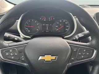 Chevrolet Malibu 2025 versión LT sedán de 4 puertas, paquete 1LT