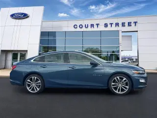 Chevrolet Malibu 2025 versión LT sedán de 4 puertas, paquete 1LT