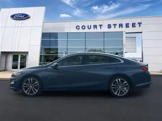 Chevrolet Malibu 2025 versión LT sedán de 4 puertas, paquete 1LT