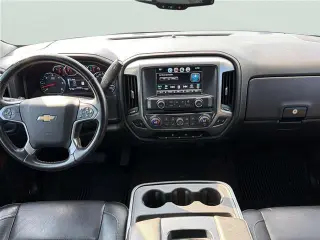Chevrolet Silverado 1500 2017 4x4 LTZ 4p Cab Doble 6.5 pies SB