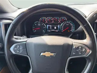 Chevrolet Silverado 1500 2017 4x4 LTZ 4p Cab Doble 6.5 pies SB