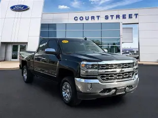 Chevrolet Silverado 1500 2017 4x4 LTZ 4p Cab Doble 6.5 pies SB