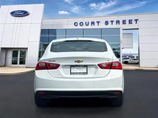 Chevrolet Malibu 2025 LT Sedán 4p con 1LT