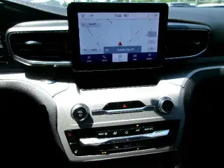 Ford Explorer 2023 AWD XLT 4dr SUV