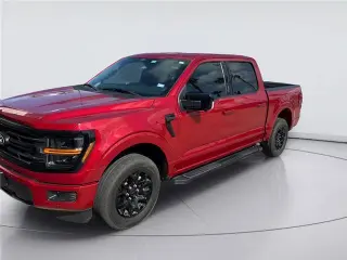 Ford F-150 2024 4x2 XLT 4 puertas SuperCrew 5.5 pies SB