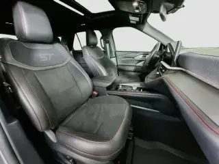 Ford Explorer 2025 AWD ST 4p SUV