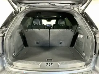 Ford Explorer 2025 AWD ST 4p SUV