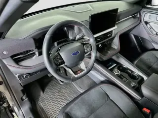 Ford Explorer 2025 AWD ST 4p SUV