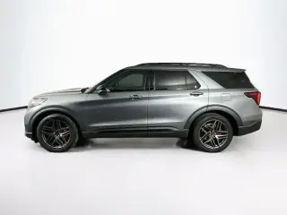 Ford Explorer 2025 AWD ST 4p SUV