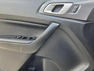 Vehículo utilitario deportivo Ford Ranger 2020 4x2 Lariat 4 puertas SuperCrew con cama corta de 5.1 pies