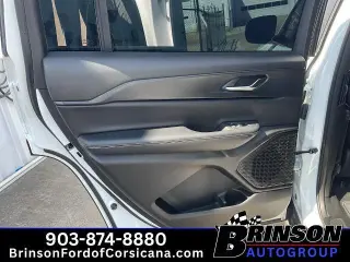 Jeep Grand Cherokee L 2024 4x4 Laredo 4dr SUV