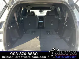 Jeep Grand Cherokee L 2024 4x4 Laredo 4dr SUV
