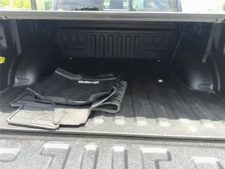 Ford F-150 2023 4x4 Lariat 4dr SuperCrew 6.5 ft. SB