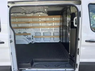 Ford Transit 2025 250 3dr SWB Tech Roof Cargo Van