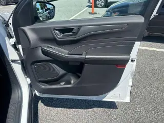 Ford Escape 2023 Base 4dr SUV