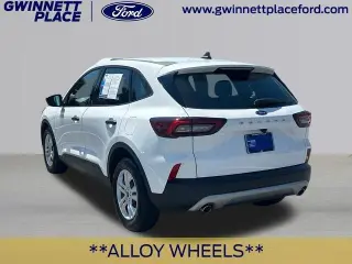 Ford Escape 2023 Base 4dr SUV