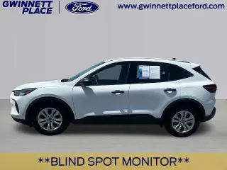Ford Escape 2023 Base 4dr SUV