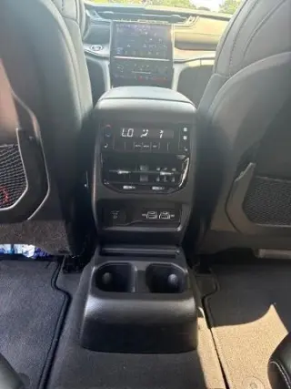 Jeep Grand Cherokee L 2024 4x4 Limited 4dr SUV