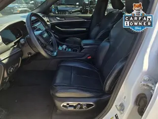 Jeep Grand Cherokee 2022 4x4 Overland 4dr SUV (lanzamiento a mitad de año)