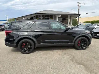 Ford Explorer 2023 AWD ST 4dr SUV