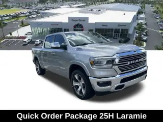Ram 1500 2019 4x4 Laramie 4dr Crew Cab 5.6 ft. SB Pickup