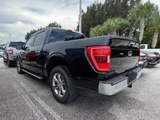 Ford F-150 2023 4x2 XLT 4p SuperCrew 5.5 ft. CB