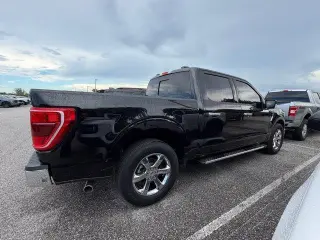 Ford F-150 2023 4x2 XLT 4p SuperCrew 5.5 ft. CB