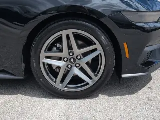 Ford Mustang 2026 EcoBoost 2d Fastback