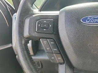 Ford F-150 2019 4x4 XLT 4p SuperCab 5.5 ft. CA