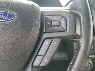 Ford F-150 2019 4x4 XLT 4p SuperCab 5.5 ft. CA